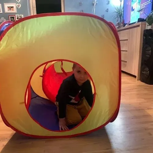 kruzzel-namiot-3w1-dla-dzieci-tipi-tunel-domek-samorozkladajacy-6.webp